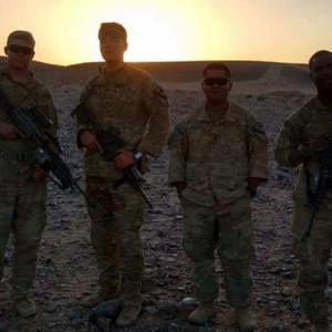 Meet your Posher, Dakota